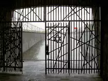 In der J�dischen Gedenkst�tte im ehemaligen KZ-Lager Dachau. Aufnahme: 4. Mai 2005.