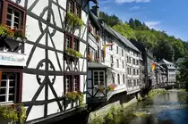 Fachwerkh�user und Monschau. Die Stadt liegt an der Rur in der Eifel. Aufnahme: Juli 2007.