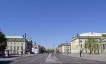 Unter den Linden in Berlin. Aufnahme: April 2007.