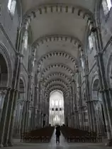 V�zelay, Mittelschiff in der Basilika Sainte-Marie-Madeleine (28.10.2015)