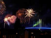 Feierliche Er�ffnung der neuen Sundquerung in Stralsund.
Feuerwerksimpressionen 20.10.07