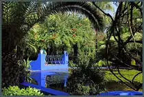 Der Botanische Garten Jardin Majorelle ist der bekannteste Garten Marrakeschs. Er wurde vom K�nster Jacques Majorelle ab den 1920er Jahren angelegt. Die Wasserbassins und Geb�ude sind in einem speziellen Blau gestrichen, das nach dem K�nstler benannt ist. (Marrakesch, 18.11.2015)