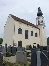 Seebach, Pfarrkirche St. Stephan, barocker Wandpfeilersaal mit eingezogenem Chor und S�dturm, erbaut von 1736 bis 1737 von Benedikt Sch�ttl, neubarocke Umgestaltung 1909 (25.05.2015)