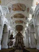 Klosterkirche Niederaltaich, Hochaltar von 1703 von Jakob Sch�pf, Stuck von Johann Baptist d’Aglio und Sebastian d’Aglio, Freskenzyklus von Wolfgang Andreas Heindl, Altarblatt von Franz Josef Geiger (25.05.2015)