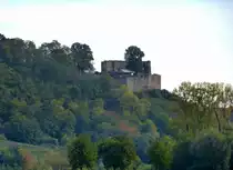Hecklingen, die 242m hoch �ber dem Ort gelegene Burgruine Lichteneck entstand um das Jahr 1265, Okt.2015