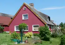 Wohnhaus in Gro� Zicker (M�nchgut, R�gen, Mai 2011)