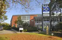 Das Internat des Hamburger Sports-Vereins und die J�rgen-Werner-Schule in Norderstedt. Aufnahme: Oktober 2011.