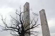 Die Olympischen Ringe am Berliner Olympiastadion. Aufnahme: April 2007.