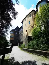 Die FREUSBURG bei KIRCHEN/BETZDORF-SIEG am 25.7.2014-vermutlich vielen von
einem Klassenfahrt- oder Freizeitaufenthalt in der dort beheimateten Jugendherberge
hoch �ber dem Siegtal bekannt...