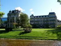 Baden-Baden, gro�e Villen und Prachtbauten stehen entlang der Oos, Sept.2015