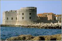 Die Befestigungsanlagen am alten Hafen von Dubrovnik. Scan eines Dias aus dem Jahr 1986.