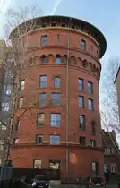 Der �ltere 27m hohe Wasserturm Berlin-Charlottenburg I(Ostturm)am Spandauer Damm im M�rz 2015.