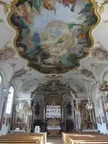 Hart an der Alz, Neurokoko Innenraum der Hl. Familie Kirche (14.02.2016)