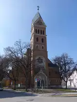 Landshut, Ev. Christuskirche, erbaut von 1895 bis 1897 durch Karl Lemmes, Baumeister Joseph Nieder�cker (20.03.2016)