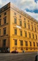 Berlin. Sommer 1993- Szadtschlo�-Kulisse (fast wie echt)