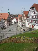Backnang, Marktplatz mit Rathaus von 1716 (03.04.2016)