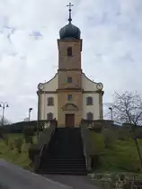 Dorgendorf, neubarocke kath. Herz Jesu Kirche, stattlicher Saalbau mit Schweifgiebel und Satteldach, Fassadenturm mit Zwiebelhaube, erbaut von 1923 bis 1926 (24.03.2016)