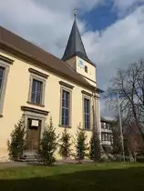 Untermerzbach, Ev. Pfarrkirche, Saalbau mit Walmdachdach, Chorturm mit Spitzhelm, 
Chorturm erbaut im 15. Jahrhundert, Langhaus sp�tes 17. Jahrhundert (24.03.2016)