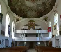 Mittenwald, Blick zur Orgelempore in der Kirche St.Peter und Paul, Aug.2014