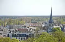 Świnoujście (Swinem�nde). Aussicht vom Cafe Wiesla (Lutherturm) Richtung S�d. Rechts im Bild ist die Kości�ł Christus Kr�la (Christuskirche) zu sehen. Aufnahme: 7. Mai 2016.
