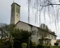 Gundelfingen, die katholische Bruder-Klaus-Kirche, M�rz 2016