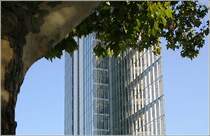 Das markante Hochhaus an der Heilbronner Stra�e, n�he des Hauptbahnhofes. 26.10.2006 (Matthias)