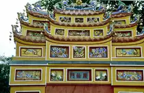 Chinesischer tempel in Singapur. Bild vom Dia. Aufnahme: M�rz 1989.