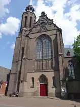 Utrecht, St. Catharinakerk, sp�tgotische kreuzf�rmige Basilika, erbaut ab 1470 durch den Karmeliterorden, seit 1853 r�m-kath. Kathedrale (12.05.2016)