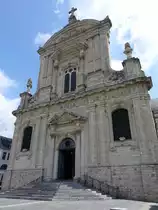 Cambrai, barocke Kathedrale Notre Dame de Grace, erbaut von 1695 bis 1703 (15.05.2016)