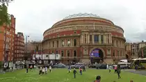 Die „Royal Albert Hall of Arts and Sciences“ am 14.6.2016, Veranstaltungshalle f�r bis 9.500 Besucher  im Londoner  Stadtteil Kensington,  er�ffnet am 29. M�rz 1871.