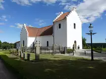 R�ddinge Kyrka, erbaut im 12. Jahrhundert (11.06.2016)