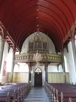 S�vsj�, Orgelempore und Tonnengew�lbe in der neuen Ev. Kirche (12.06.2016)
