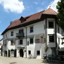 Skofja Loka, das Homan-Haus, ein b�rgerlicher Stadtpalast, nach dem Erdbeben von 1511 neu aufgebaut, Juni 2016
