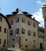 Skofja Loka, das Homan-Haus, ein mittelalterliches Stadtpalais besteht aus drei Geb�uden, Juni 2016