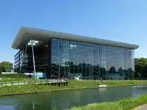 Stra�burg, das neue Geb�ude des Europarates am Rhein-Marne-Kanal, Aug.2016