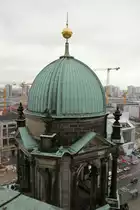 Eine der 5 Kuppeln in s�dlicher Richtung  des Berliner Dom am 06. Oktober 2016. 