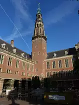Rathaus von Leiden, erbaut von 1594 bis 1597 durch Lieven de Key, Turm erbaut 1929 (23.08.2016)