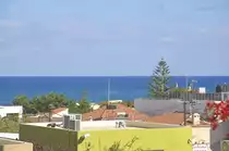 Blick auf Platanias von der Panorama-Gasse. Aufnahme: 19. Oktober 2016.