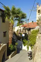 Stra�e in Alt-Platanias auf Kreta. Aufnahme: 22. Oktober 2016.