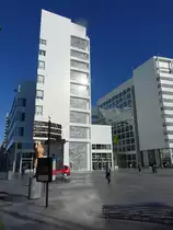 Den Haag, Neues Rathaus an der Spui, Architekt Richard Meier (24.08.2016)