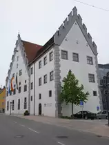 Donauw�rth, Landratsamt im ehem. Fuggerhaus (01.05.2016)