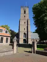 Middelharnis, sp�tgotische Ref. Kirche, erbaut im 15. Jahrhundert (24.08.2016)