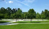 Ljubljana, Blick in den Tivoli-Park, gr��te und sch�nste Parkanlage der Stadt, nach Pl�nen des Franzosen J.Blanchard aus dem Jahr 1813 errichtet, Juni 2016