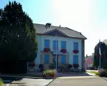 Heiteren, das Rathaus der ca.1000 Einwohner z�hlenden Gemeinde im Elsa�, s�d-�stlich von Colmar, Aug.2016