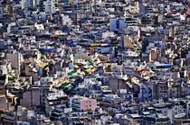 H�user in der City von Athen, Salinos, Oktober 2013