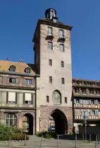 Stra�burg, der Hospitalturm (1200-1250), stadteinw�rts gesehen, Juli 2016
