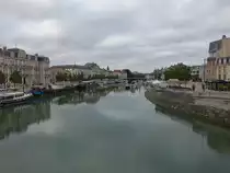 Geb�ude entlang der Maas in Verdun (09.07.2016)