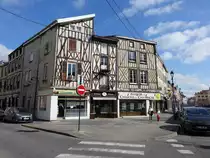 Chalons-en-Champagne, Fachwerkh�user in der Rue du Lycee (09.07.2016)