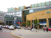 Neubauten in Liberec, Bank - Sommer 2004

bitte auch f�r Kategorie Tschechien/St�dte/Liberec vorsehen