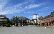 Stra�burg, Kleberplatz mit Kleberdenkmal in der Mitte, Juli 2016